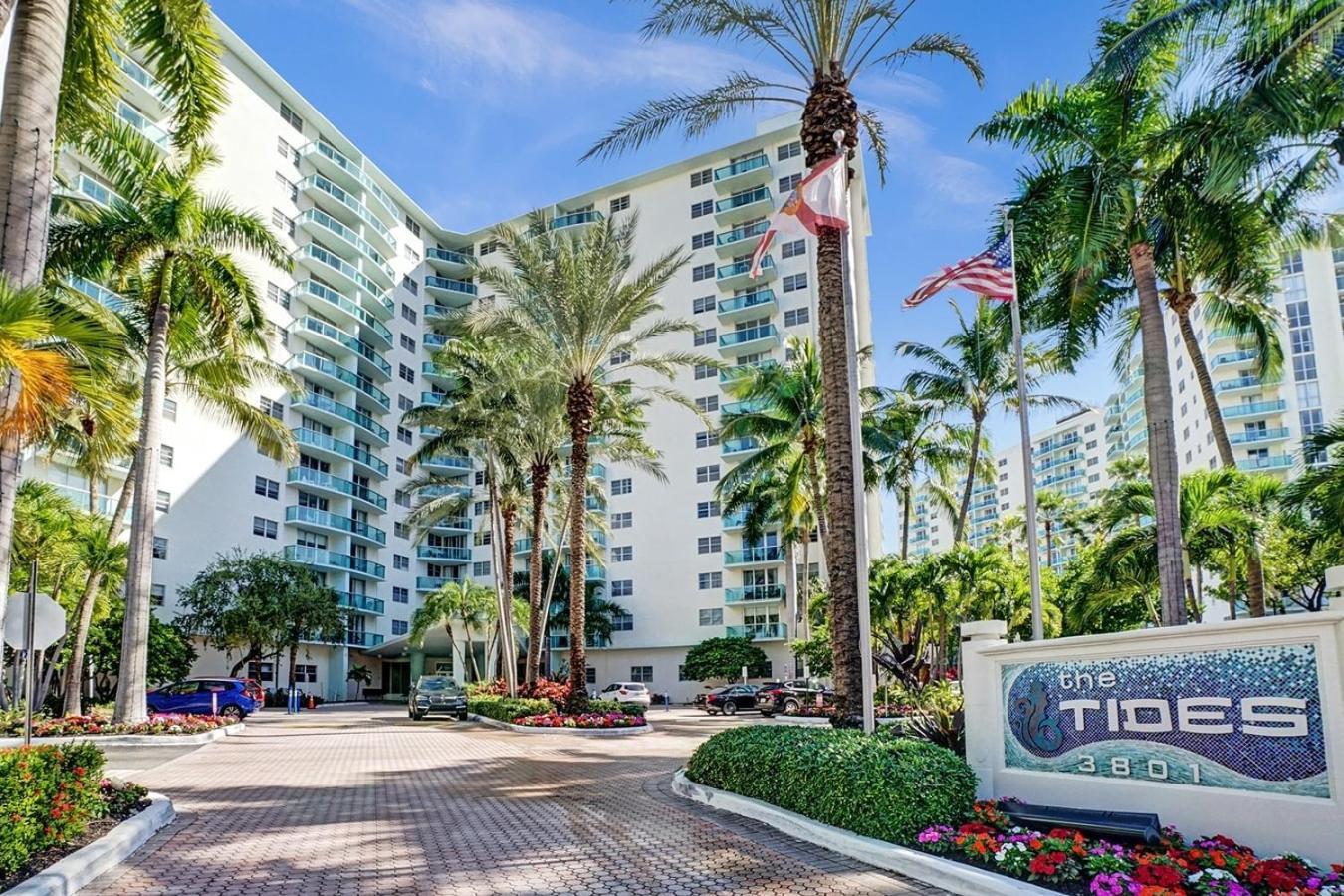 2Bd Condo Christmas Retreat Pool Beachside Голливуд Экстерьер фото